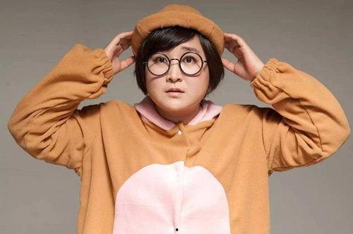 专门讲娱乐圈吃瓜的女博主,揭秘女博主吃瓜日常